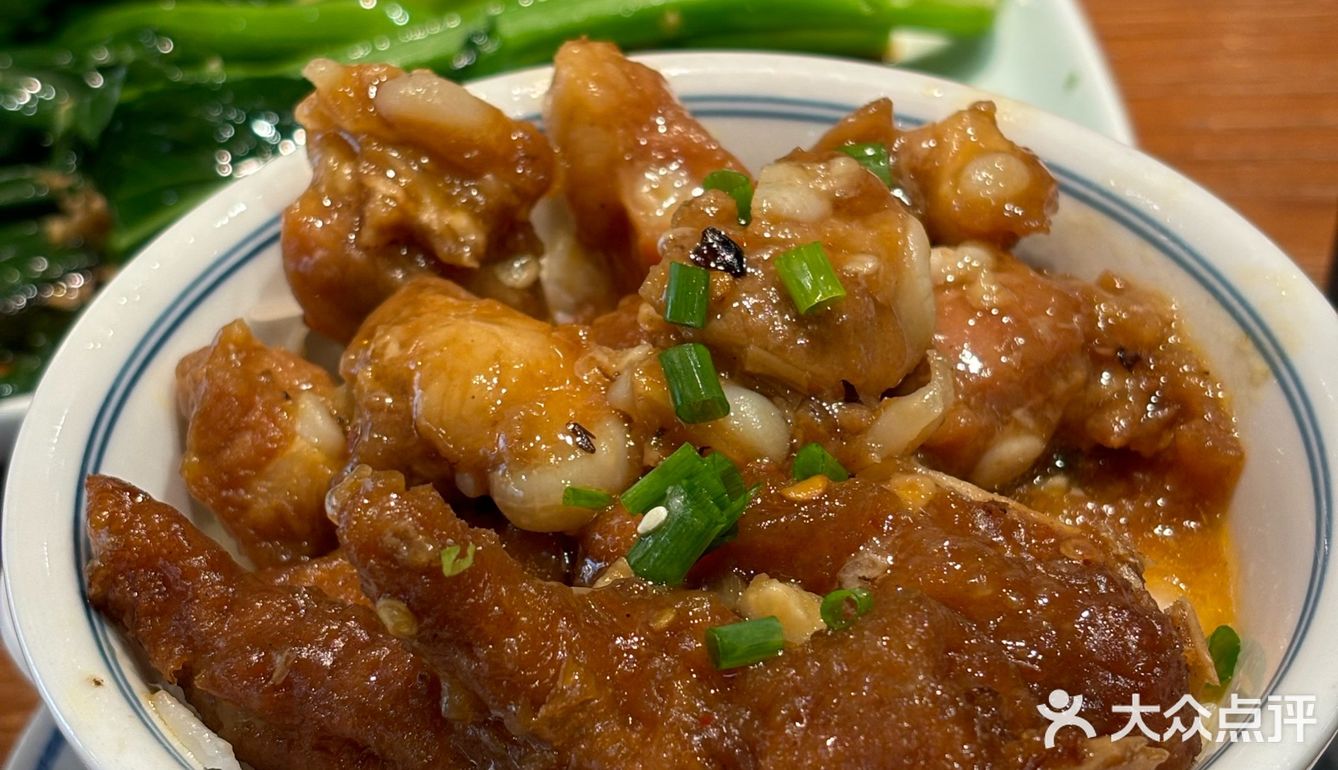 10元一碗饭的宝藏餐厅[调皮]