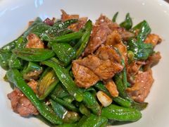 -黄泥岗·地道湖北菜(奥特莱斯店)