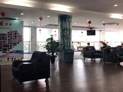 -畅通航行汽车钣金喷漆 无痕修复·局部喷漆