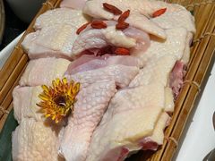 -得意咚瓜·顺德鱼生·冬瓜火锅(深圳首店)