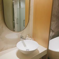 -香港倾城国际·美容美体中心