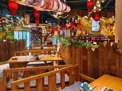 -老滇山寨•云南特色菜•地方菜•民族风情歌舞表演(金碧店)