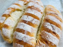 -小蜜蜂·Bakery&Coffee(翰子花园店)