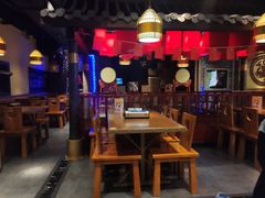 大堂-令狐冲·炭烤活鱼(宝龙店)