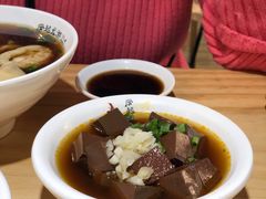 -凤起龙游老面包子(凯德晶品店)