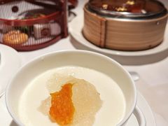 金桔燕窩燉雙皮奶-嘉麟楼