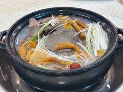 -九寨特色牦牛肉汤锅 羊肉汤锅