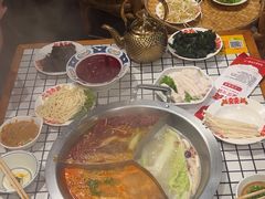 -山悦里 山野·鲜火锅(罗斯福广场店)