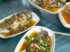 -正荣酒家葱葱鲫鱼