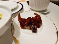 脆皮妙龄鸽-新荣记(建国门外大街店)