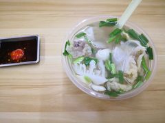 -牛师傅广式药膳牛骨汤美食(江南西店)