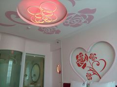 android_upload_pic-广州花之恋城堡酒店
