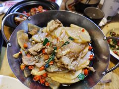 -堂瓦里·33年传统赣菜(第一街区店)