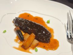 葱烧海参配乌米菌-鲁采LU STYLE(新天地店)