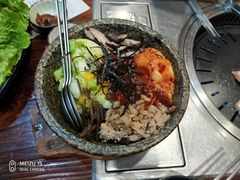 泡菜牛肉石锅拌饭-意成料理
