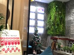 -铁胖子口碑长沙菜·龙虾烧烤(赤岗社区店)