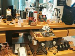 零售区-星巴克臻选(上海合生汇1F店)