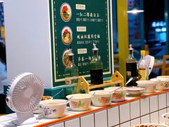 调料台-有拈头成都市井火锅(稠州西路店)