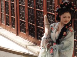 -梦回汉唐汉服旗袍体验馆(拙政园店)