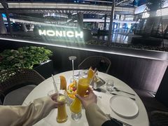 -MONICH牛排融合餐厅(和义大道购物中心店)