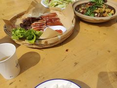 -六合居·明厨亮灶餐厅(成双大道店)