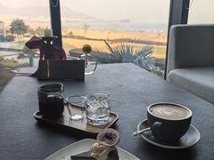 -青岛朗艺美术馆·海景咖啡