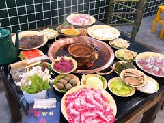 -巴隆门重庆老火锅(太湖路店)