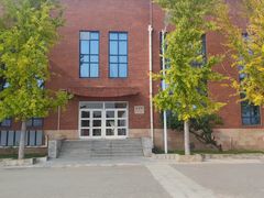 -北京市海淀外国语实验学校