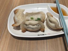 -小杨生煎(松江大学城店)