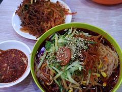 -三姐妹冷面馆(保卫路店)