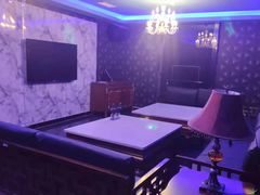 -K歌之王量贩式KTV(洪楼店)