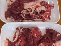 -养牛邓·潮汕牛肉海鲜自助火锅(广州店)