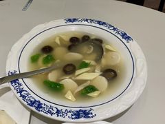 -梅龙镇酒家(南京西路总店)