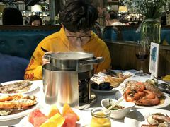 -领鲜活海鲜榴莲自助火锅(东门店)