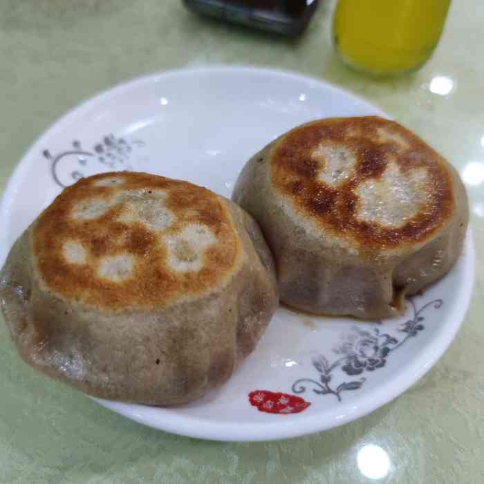 老北京门钉肉饼涮肉