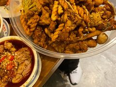 -炉小二铜锅牛蛙•川湘菜(三里屯店)