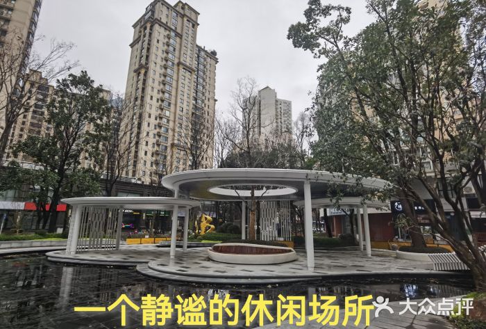 昌平路面馆图片