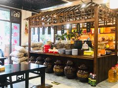 自助取餐区-黄桷树曹家私房菜(江与城店)