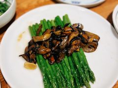 -一坐一忘云南菜(嘉里中心店)