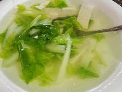 -泸沽肴(泸沽湖大洛水村农村信用社旁店)