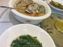 -骏莱海鲜鱼港(五角场店)