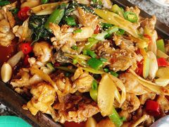 紫苏味牛蛙-蛙舍·炭烧牛蛙(东百中心店)