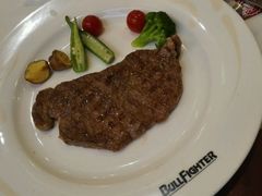 -斗牛士牛排餐厅(嘉里汇店)