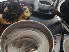 -炮爷东北铁锅炖(棠安路店)