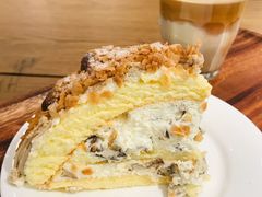 经典栗子蛋糕-Peet's Coffee皮爷咖啡(德基店)