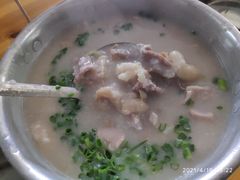 -洲心明记烧肉大粥(总店)