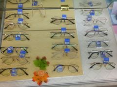 -独秀眼镜(潜阳路一中店)