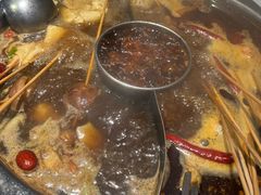 -佰人王串串香火锅(洋珠巷店)