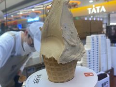 -野人先生Gelato(上海长宁龙之梦店)