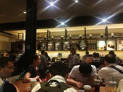 大堂-星巴克(北京西站5号候车室)